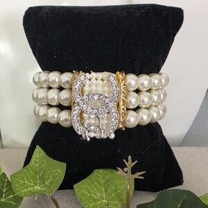 Statement Glass Faux Pearl Three Strand Stretch Bracelet